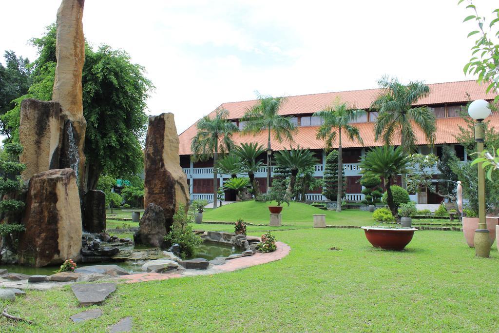 Saigon Park Resort Thuan An Екстер'єр фото